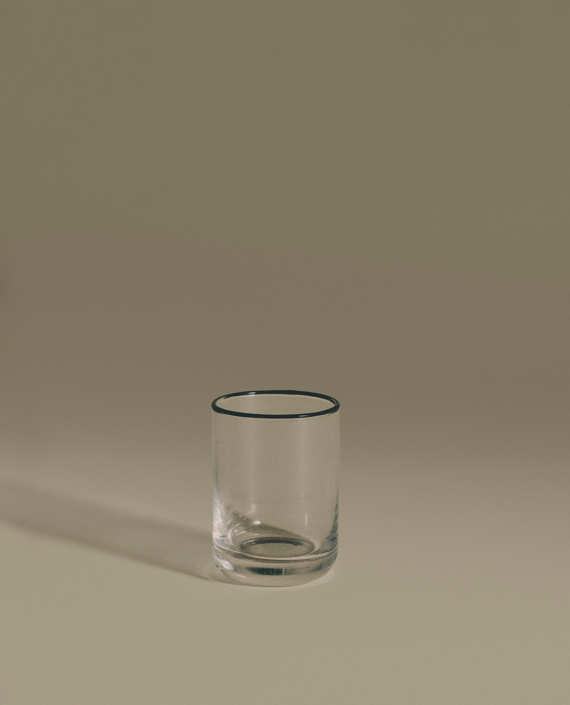 SR Bubble Glass Black Rim, Drinking Low