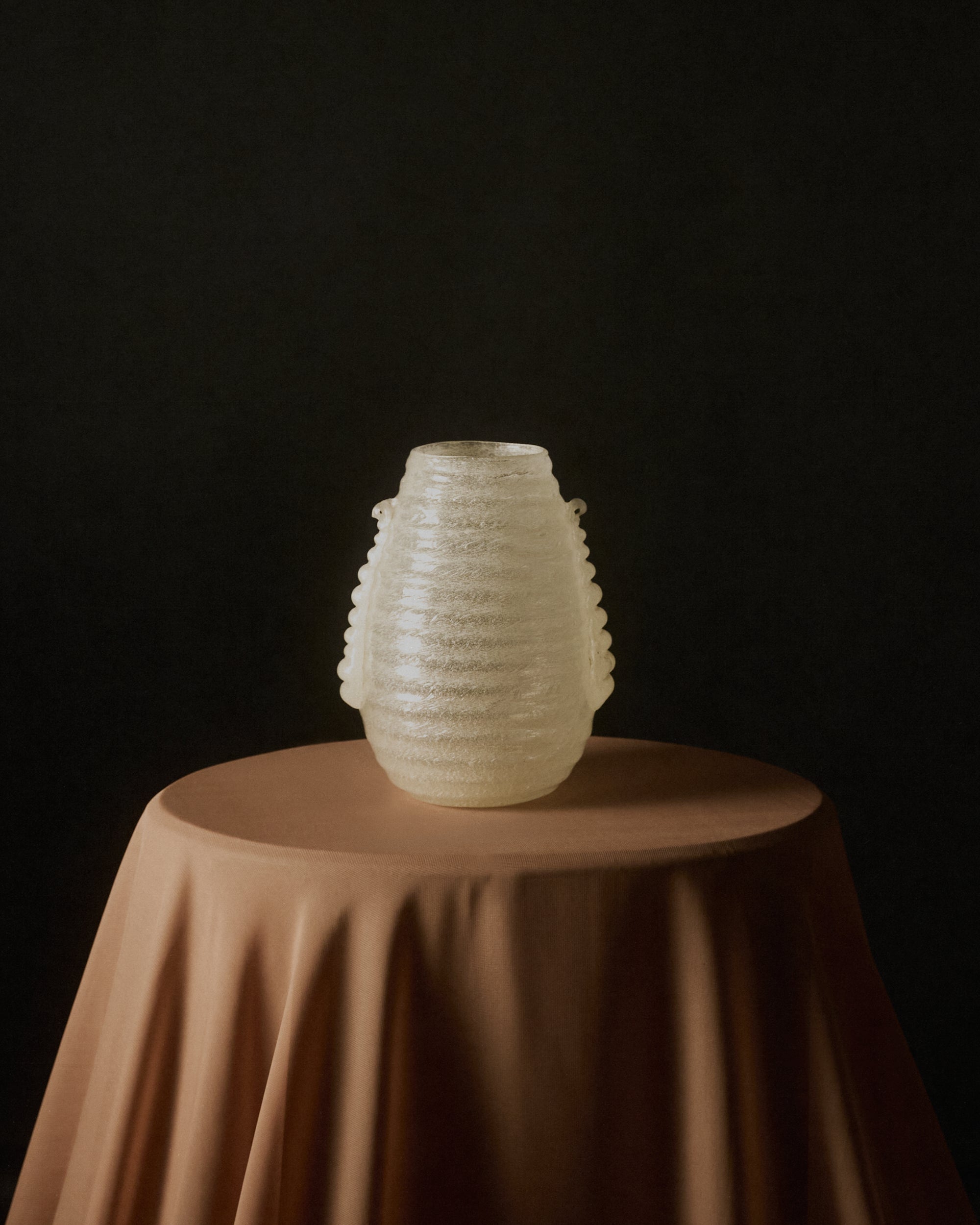 Lattimo Pulegoso Vase