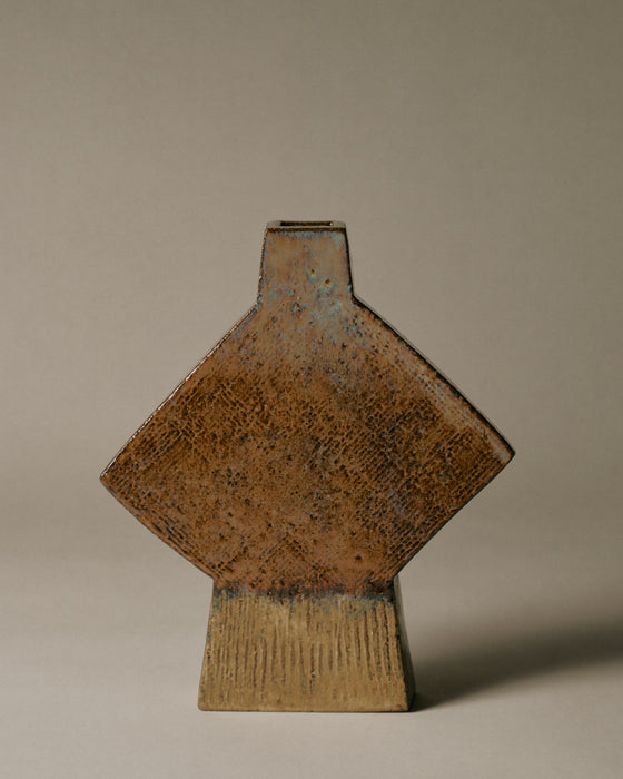 Tricolor Wingspan Vase