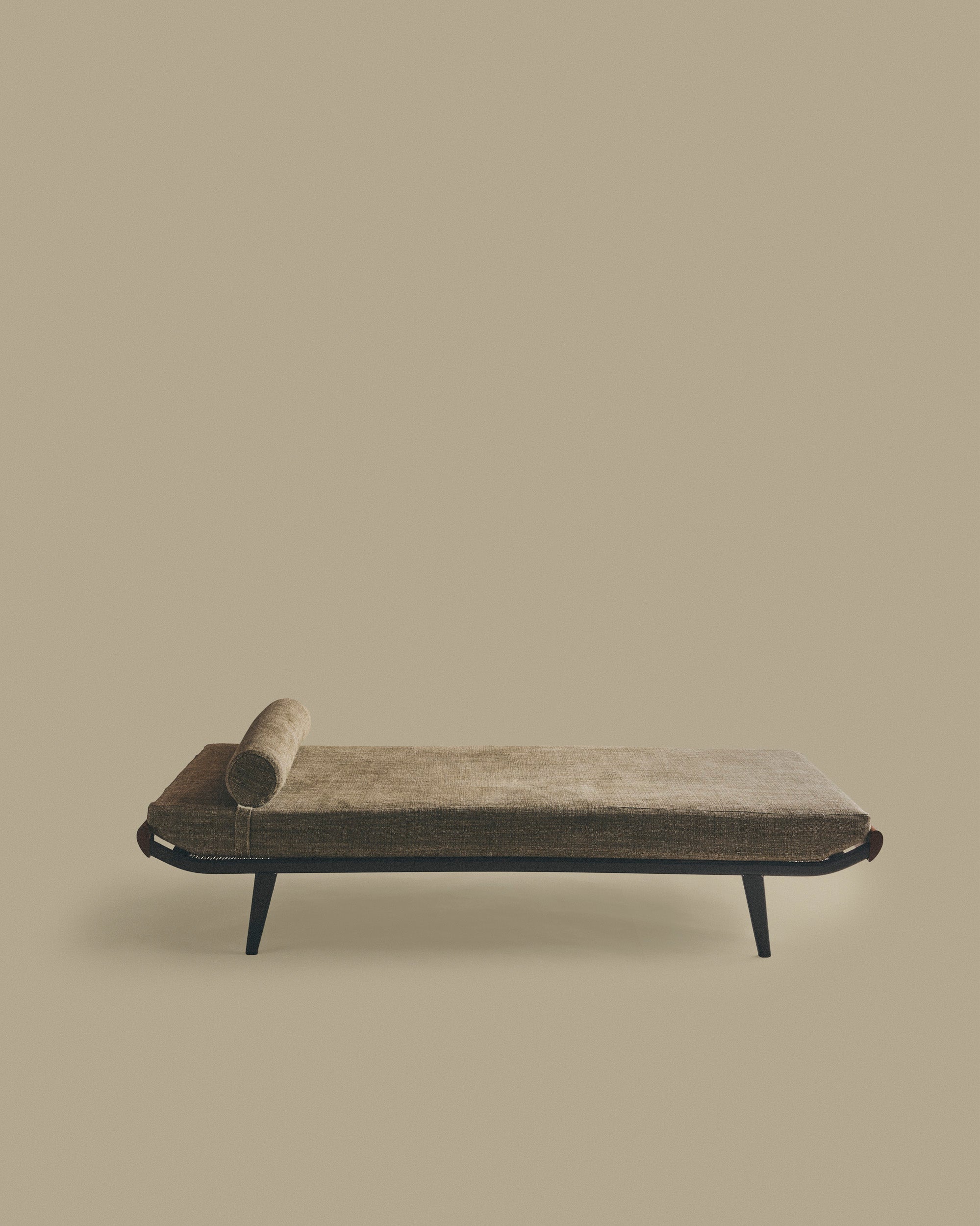 Cleopatra Daybed