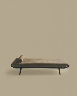Cleopatra Daybed