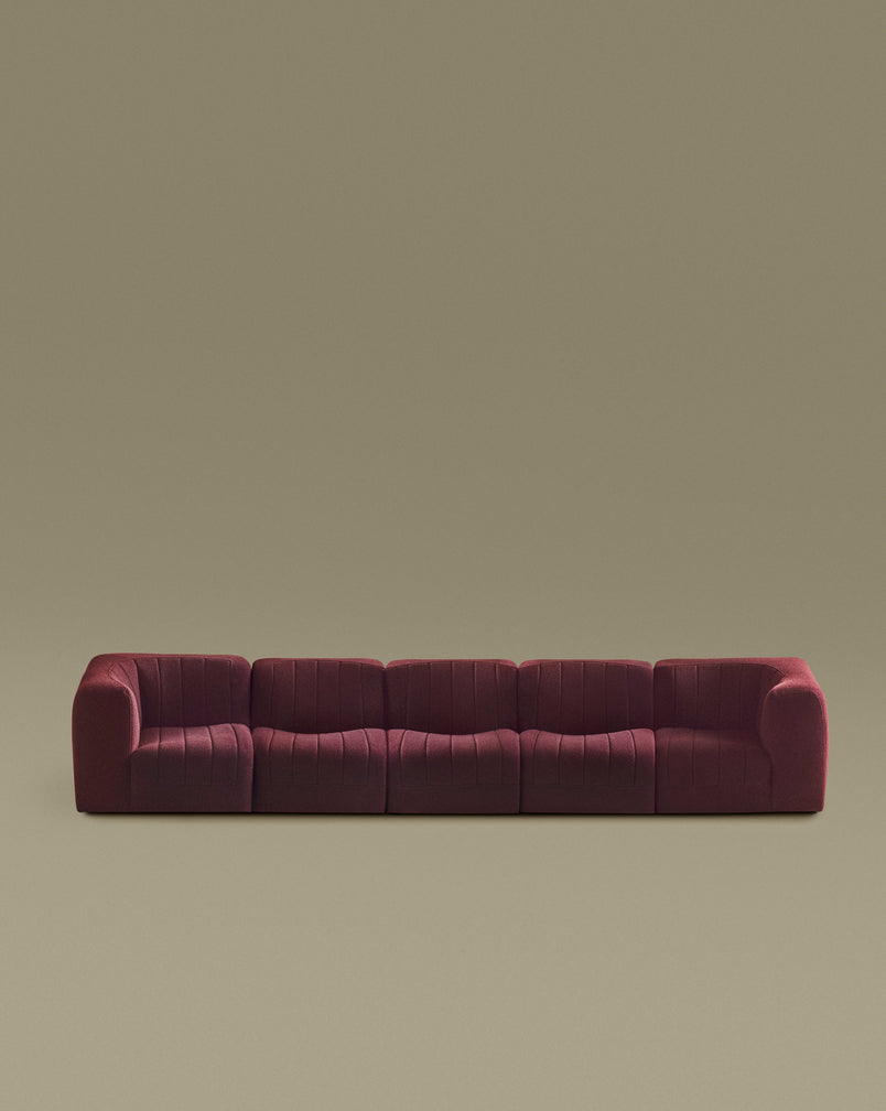 Novemila Sectional