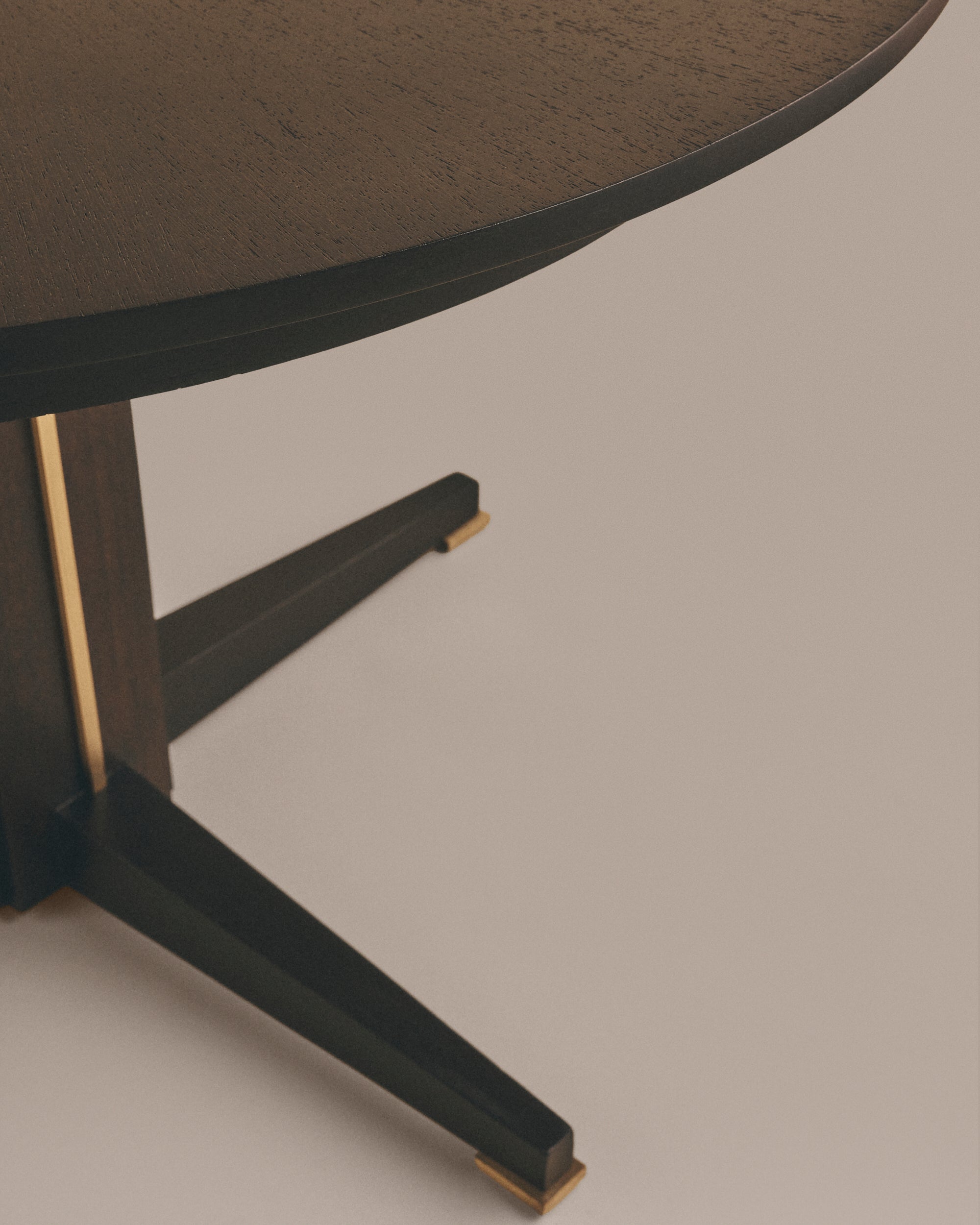 Art Deco Dining Table with Leaves