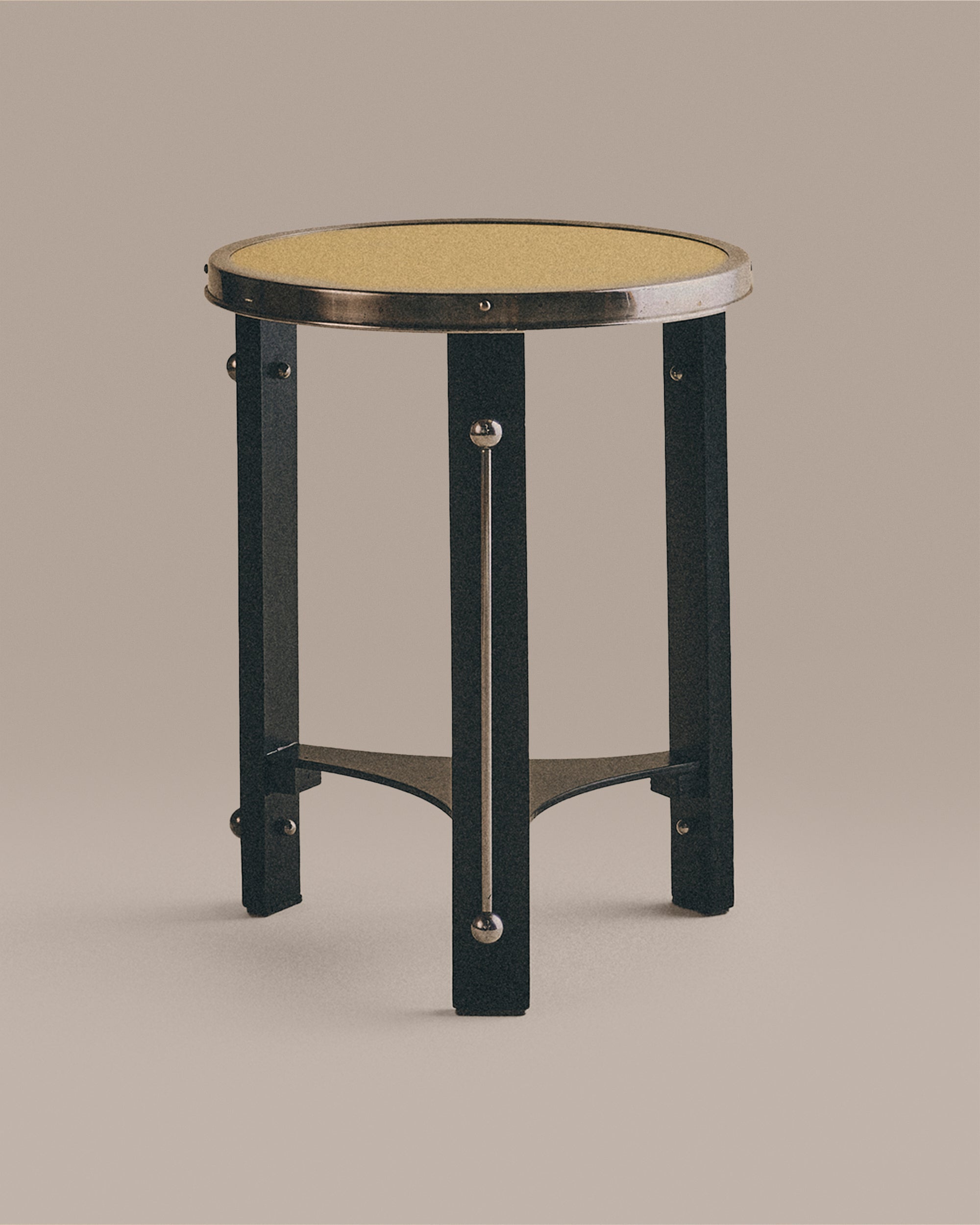 Bauhaus Side Table
