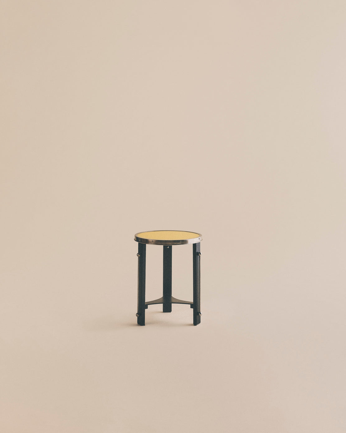 Bauhaus Side Table