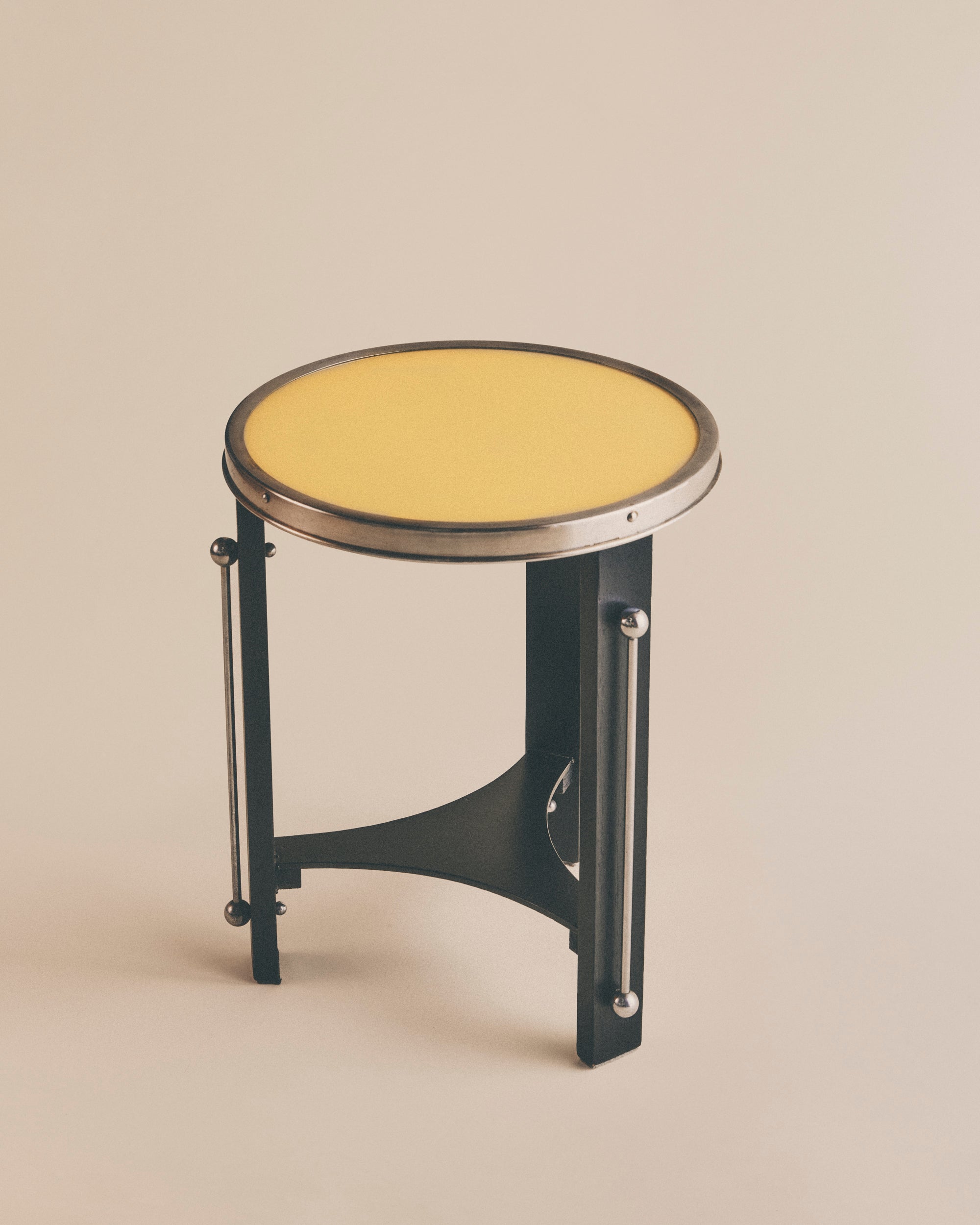 Bauhaus Side Table