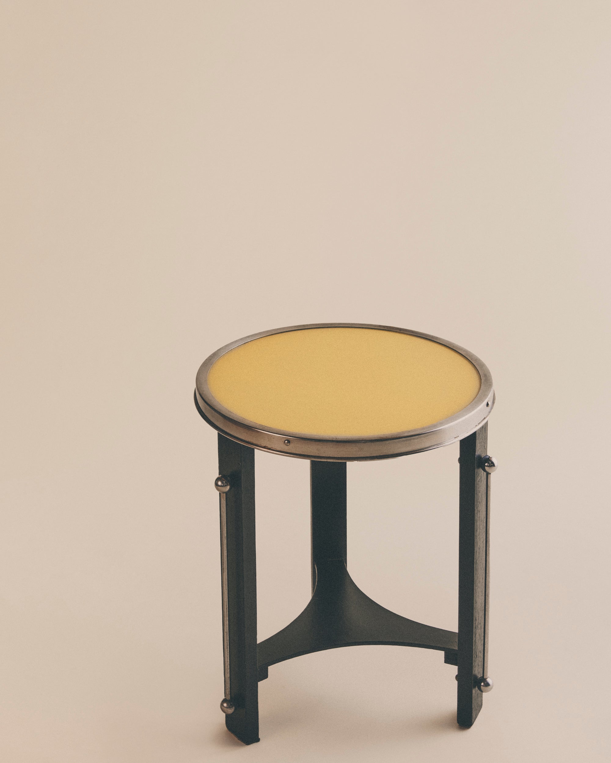 Bauhaus Side Table