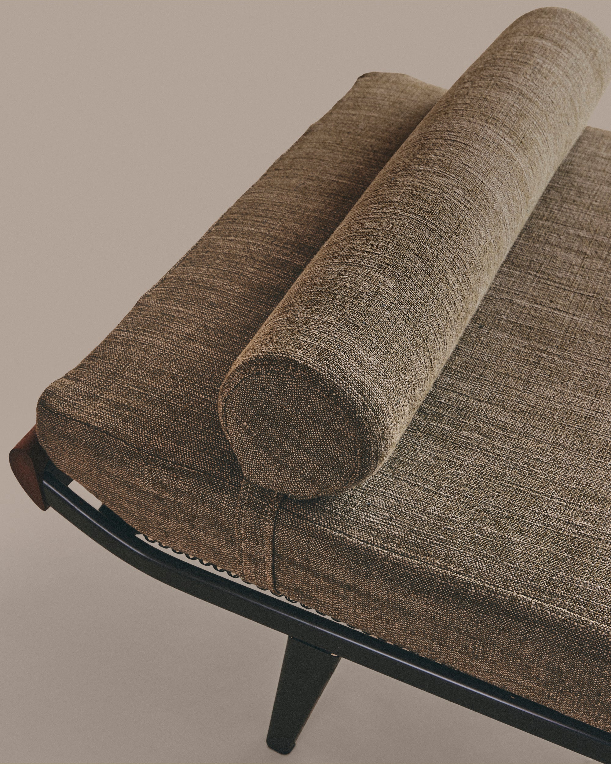 Cleopatra Daybed