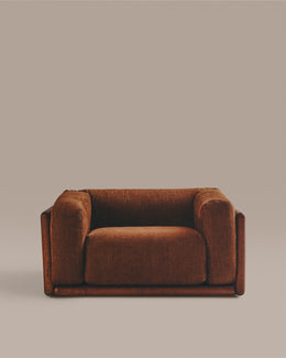 Cornaro Puff and Ottoman