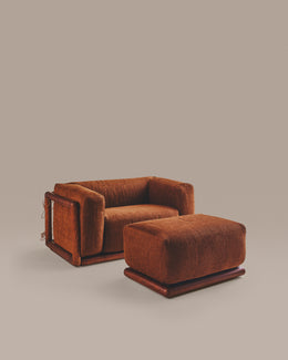 Cornaro Puff and Ottoman