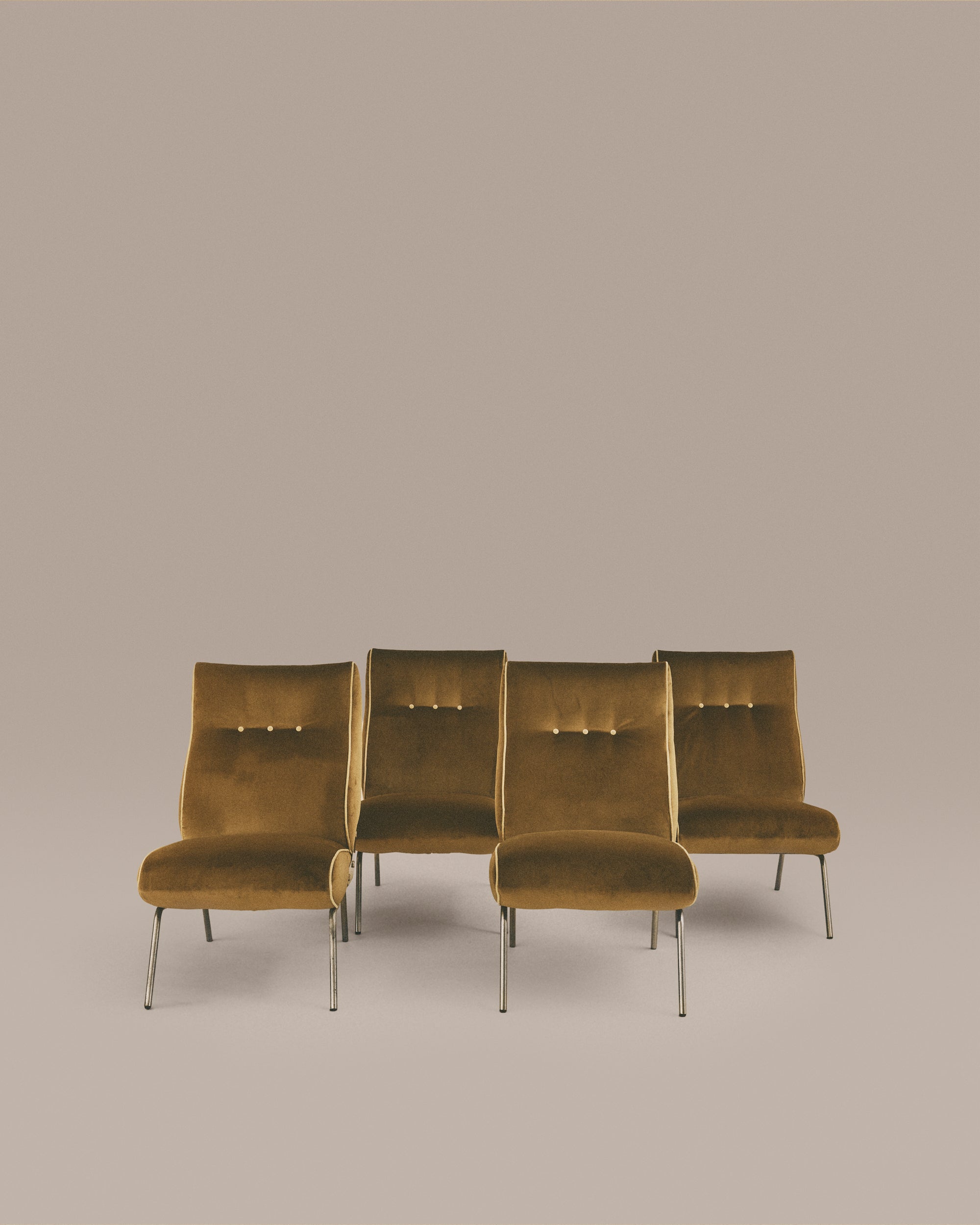 Delfino Lounge Chairs