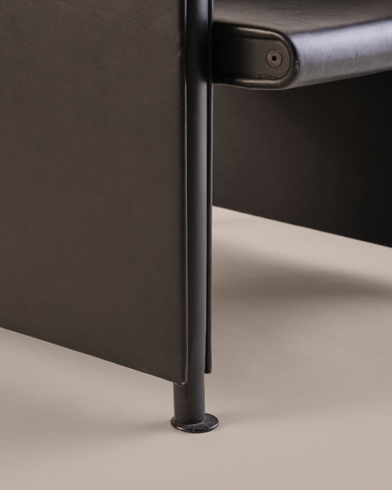 Giulietta Armchairs