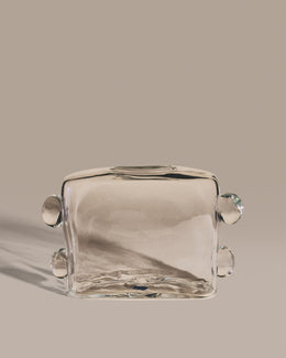 La Pierre Vase