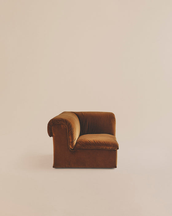 Lara Sectional