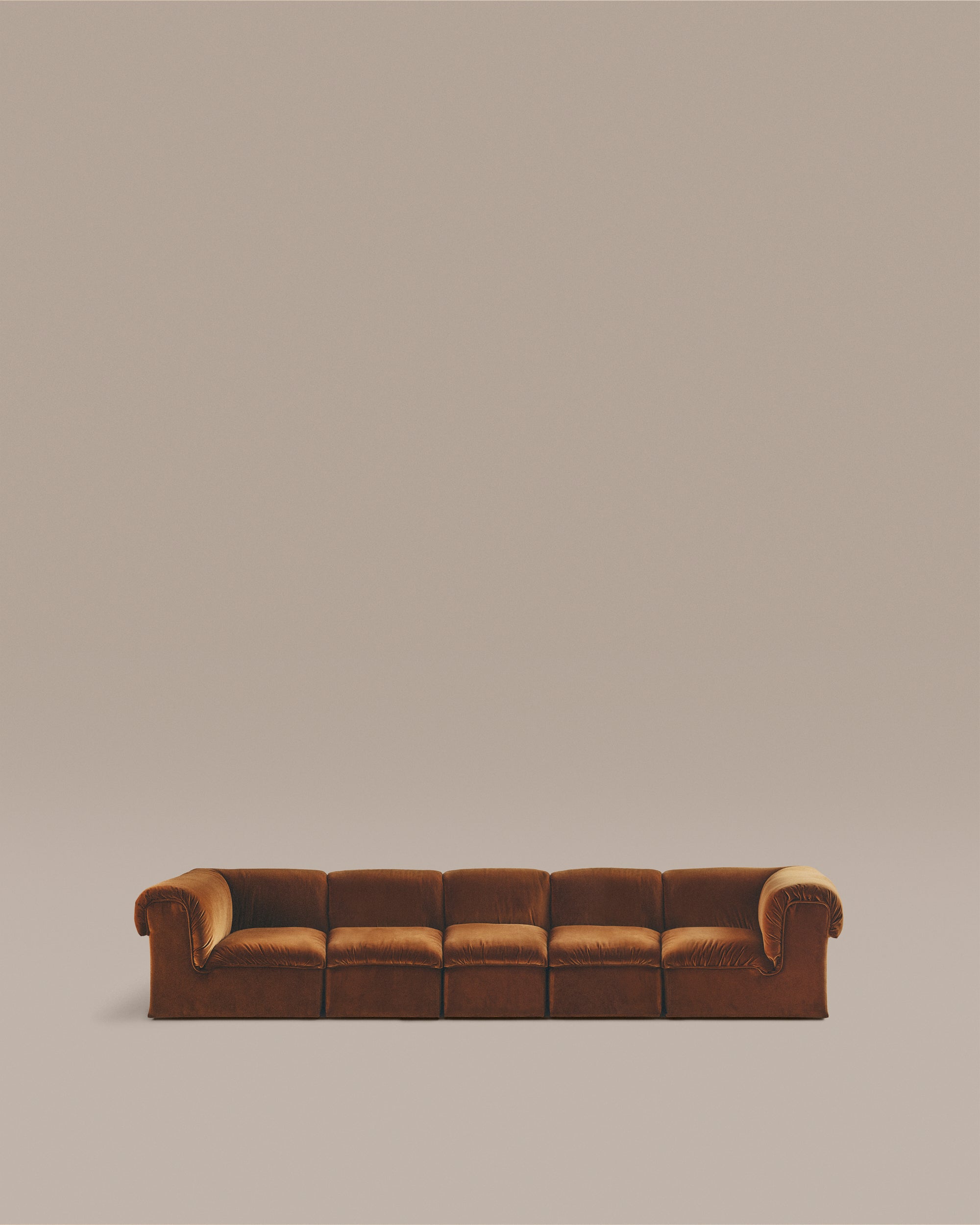 Lara Sectional