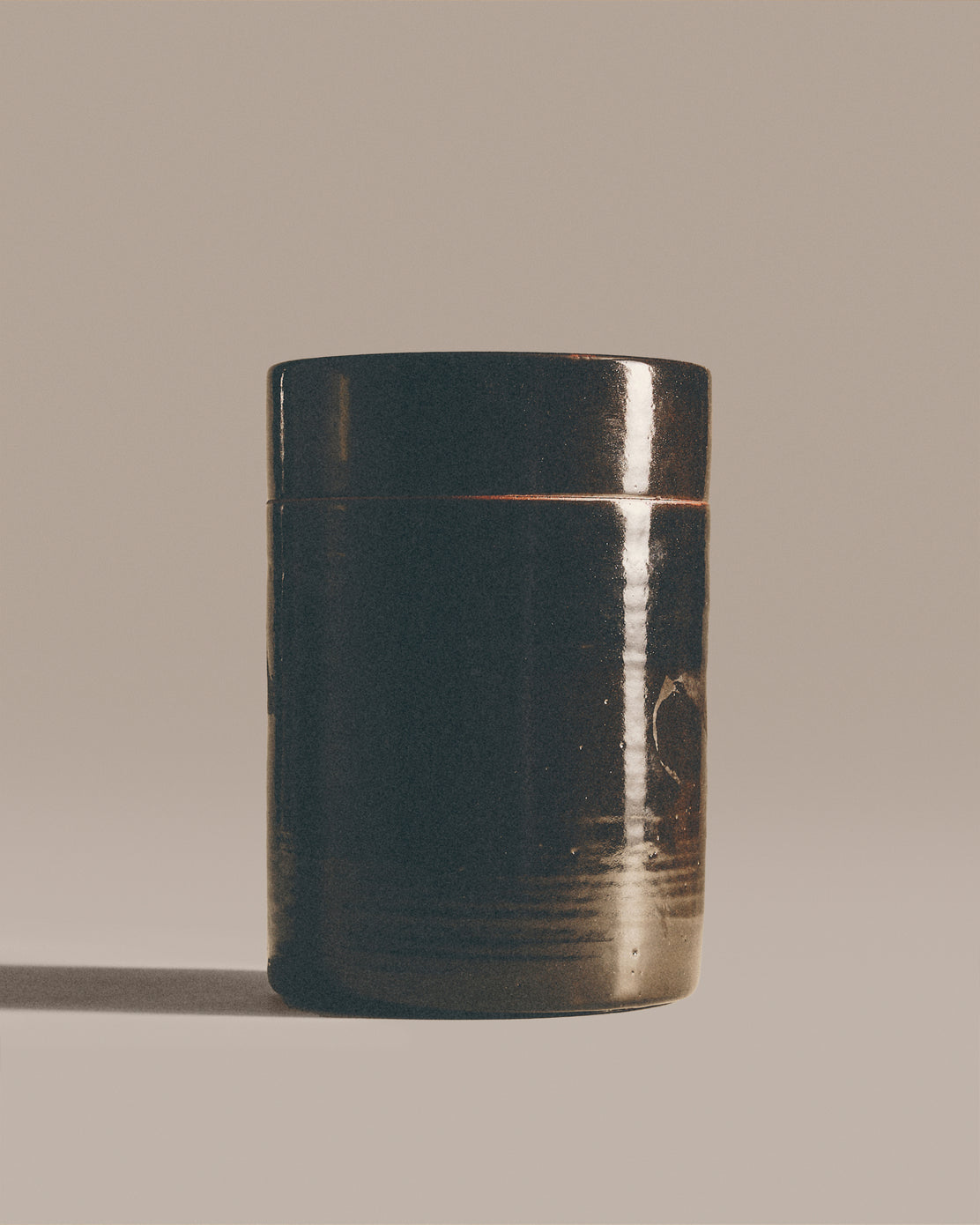 Quarters_LargeTallJar_UmberTenmoku_UmberTenmoku_Front