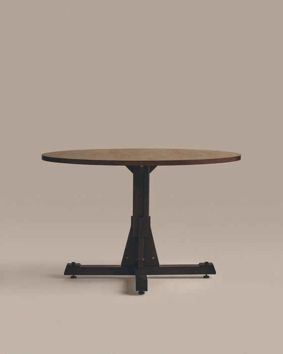 Leonardo Fiori Dining Table