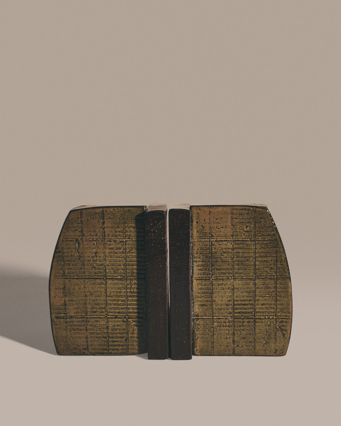 Mossy Arch Bookends