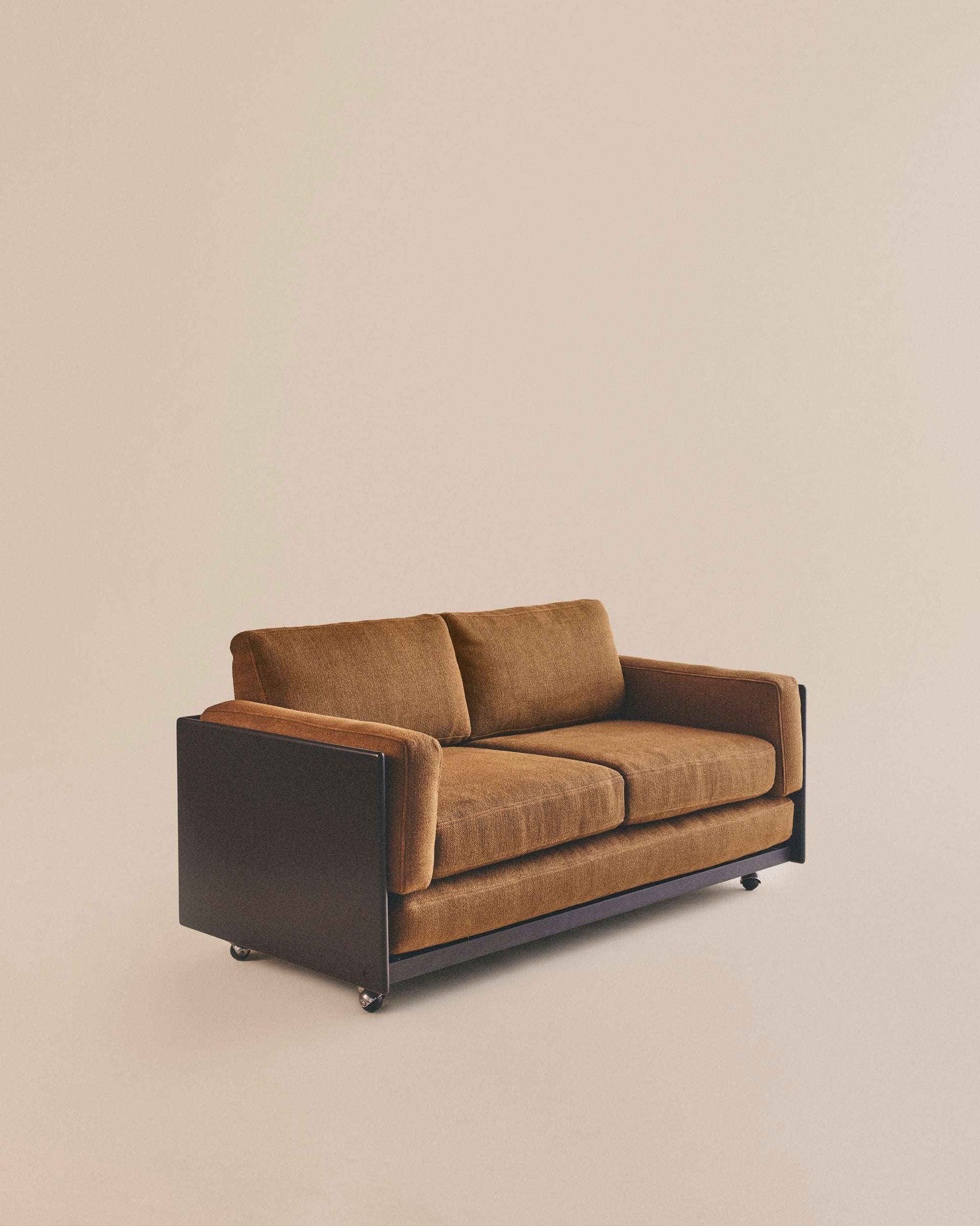 Gavina Sofa