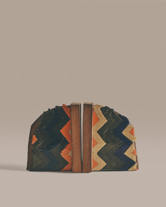 Zigzagged Dimensional Bookends