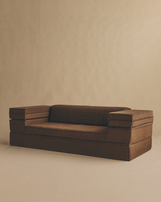 Mecum Tecum Sofa