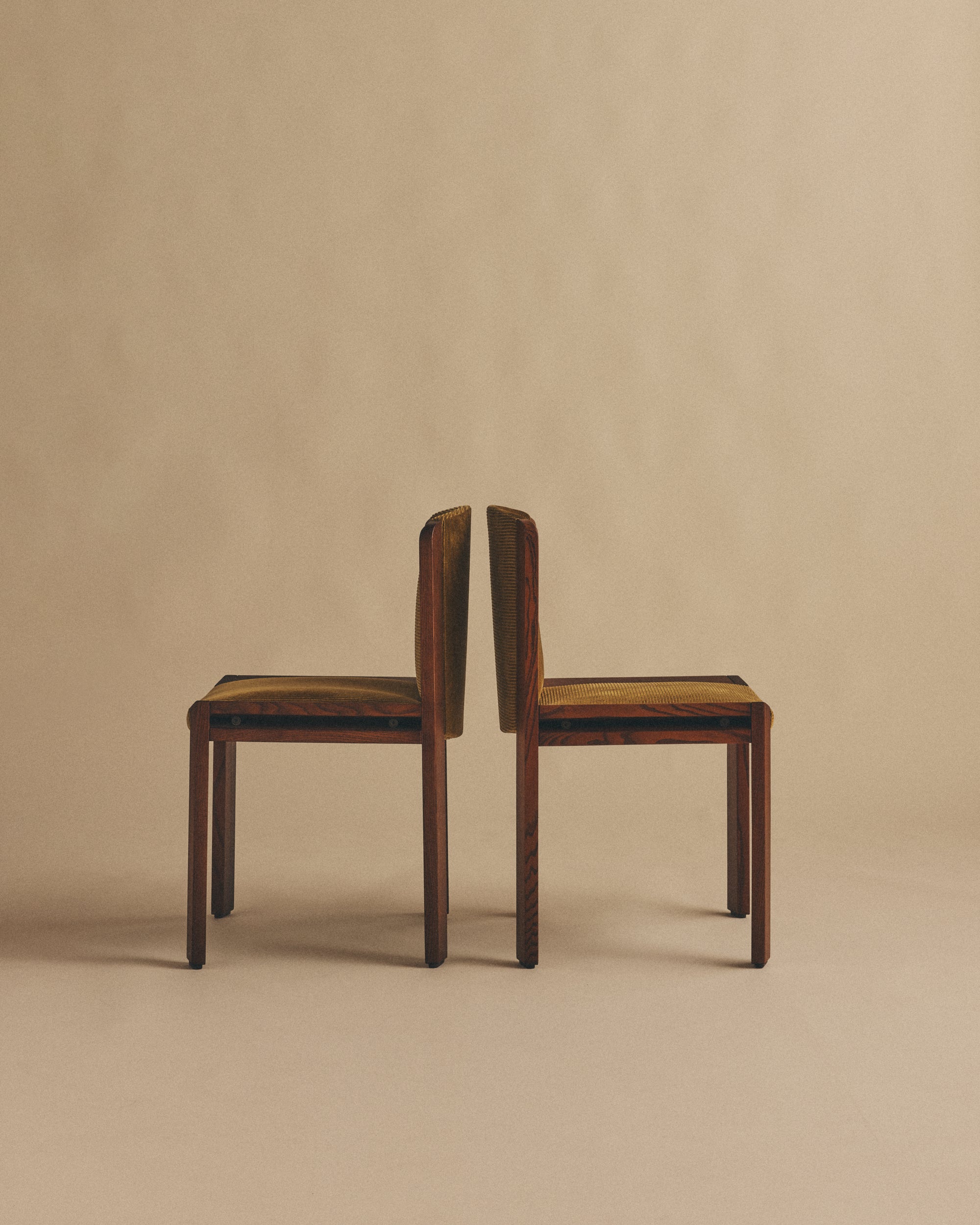 Quarters | Model 300 Chairs, Joe Colombo (Set of 6)
